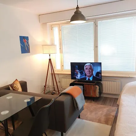 With A Balcony * Λάχτι